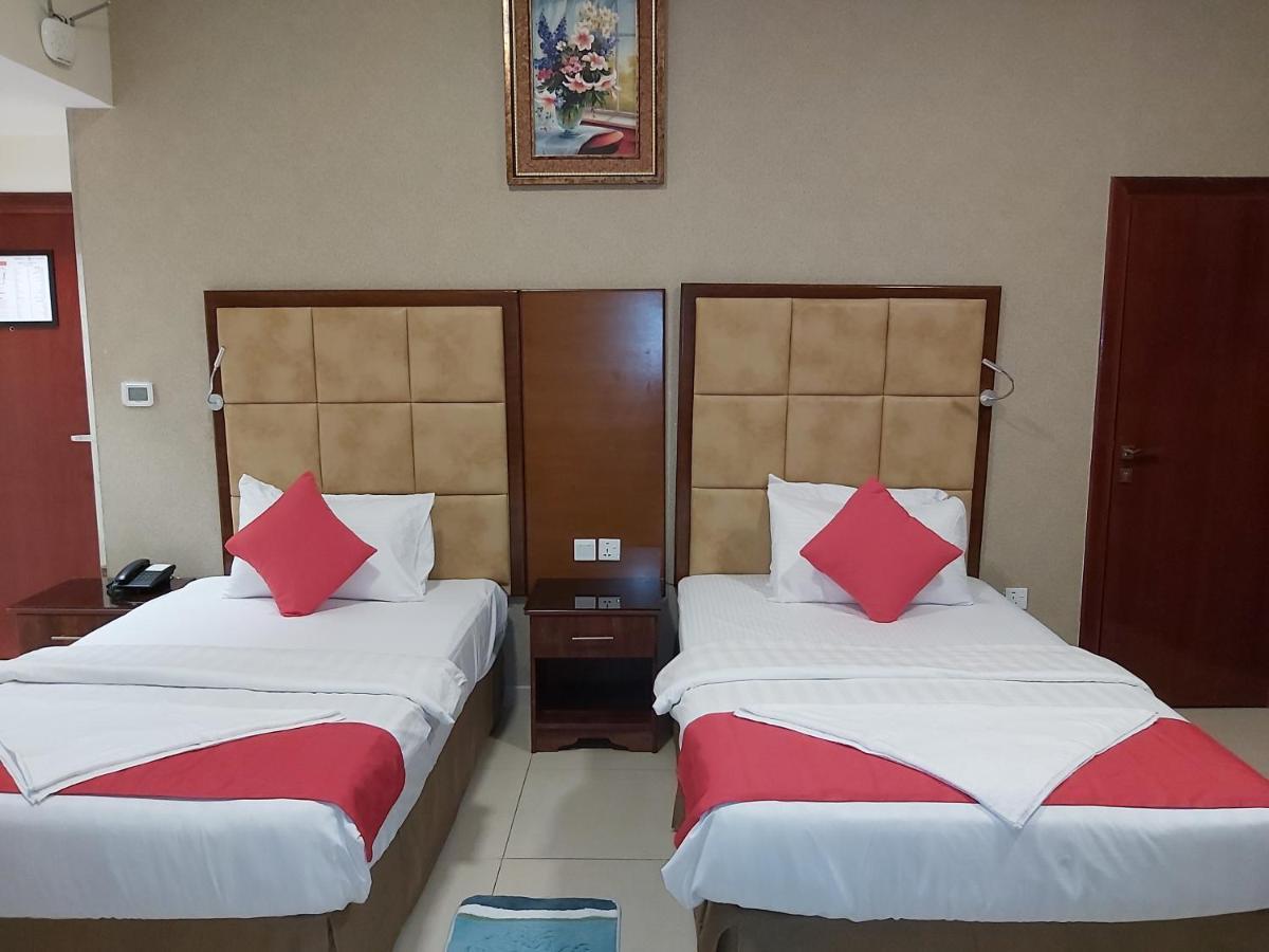 Bliss Hotel ドバイ エクステリア 写真