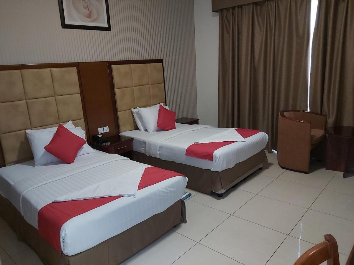 Bliss Hotel ドバイ エクステリア 写真
