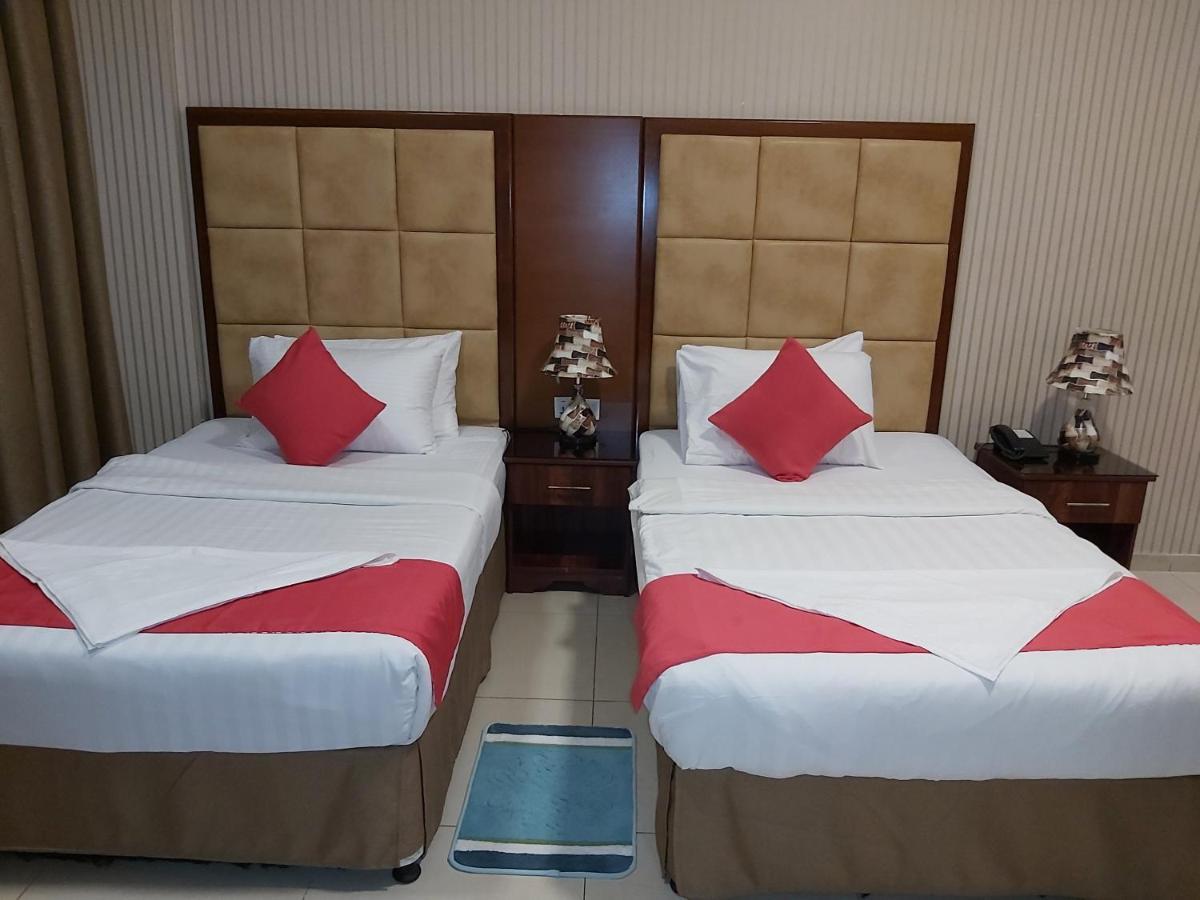 Bliss Hotel ドバイ エクステリア 写真
