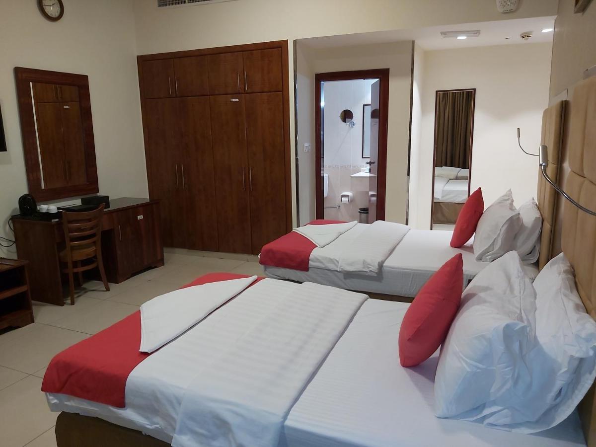Bliss Hotel ドバイ エクステリア 写真