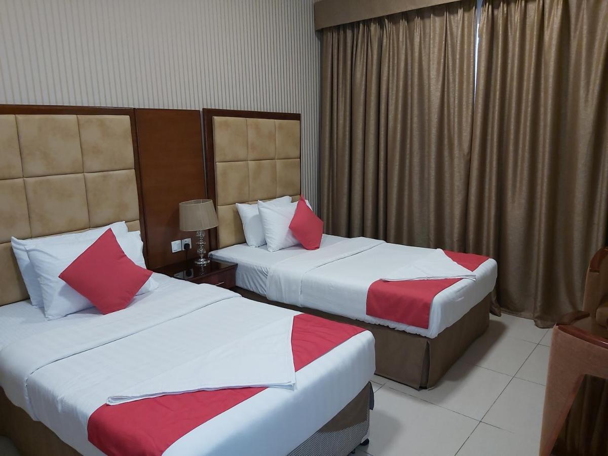 Bliss Hotel ドバイ エクステリア 写真